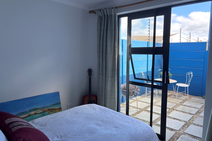 2 Bedroom Property for Sale in Guldenland Western Cape